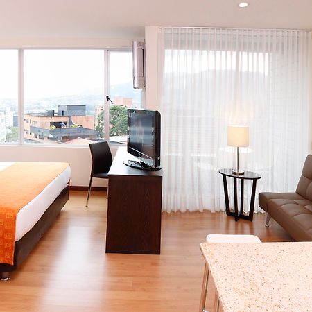 Estelar Medellin Apartaments Zewnętrze zdjęcie